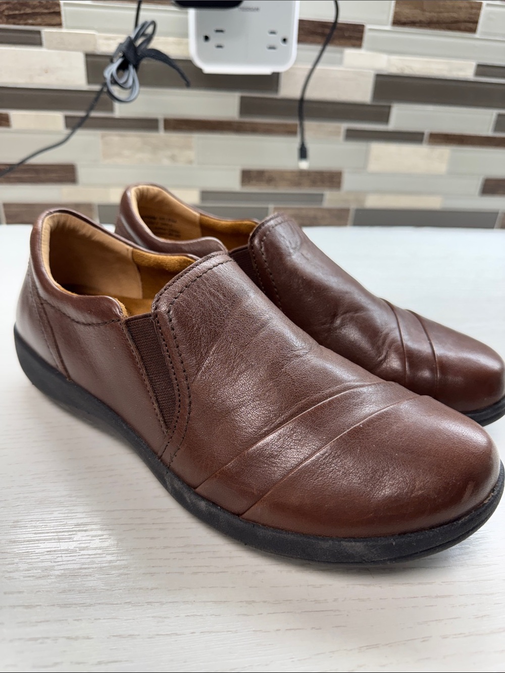 Women’s Aetrex Brown Leather Slip-On Casual Shoes